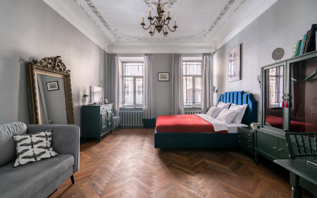 Апартаменты Двухкомнатные с Лепниной