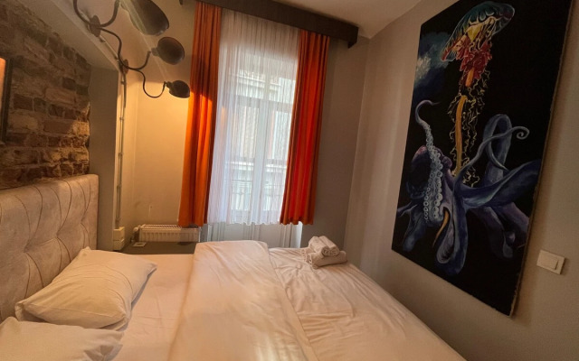 2 Bedroom Galata with Little Balcony Apartments