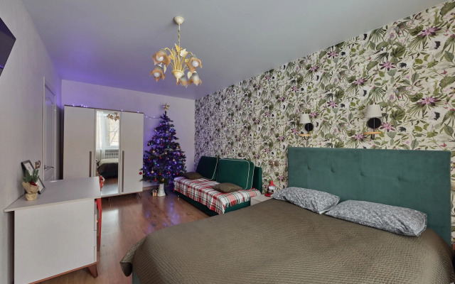 Malysheva Bazhova 3 Komnaty UGMK Lodging house