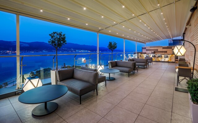 Hilton Garden Inn Novorossiysk Hotel