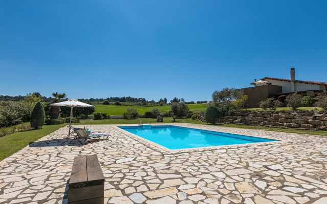 Inuit II Luxury Pool Villa Sani