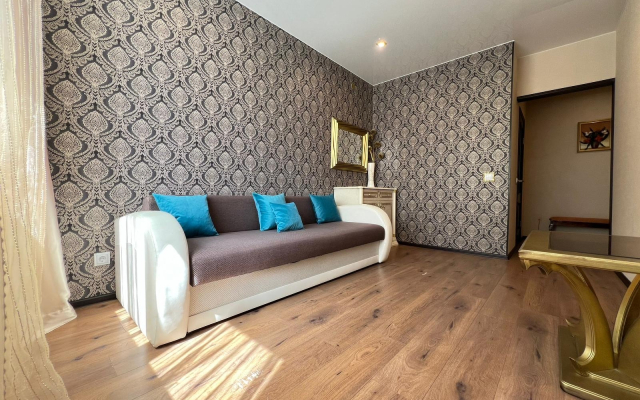 Апартаменты Суздальская 13