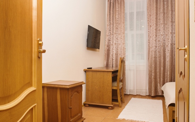 U Petropavlovki Mini-Hotel