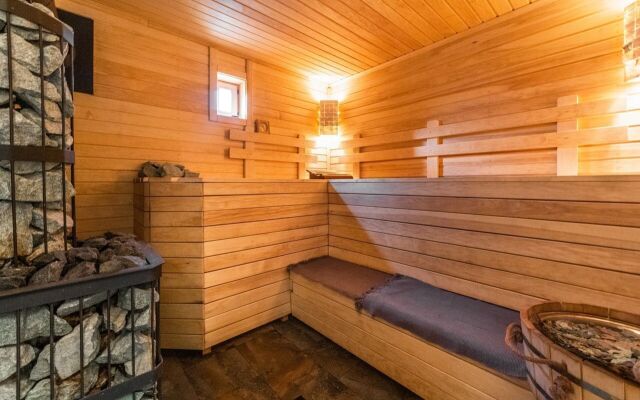 Privat House v Poselke Velikie Ozyora