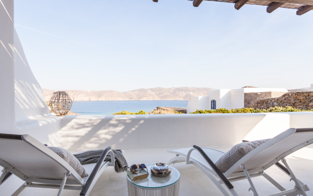 Mykonos Panormos Villas Hotel