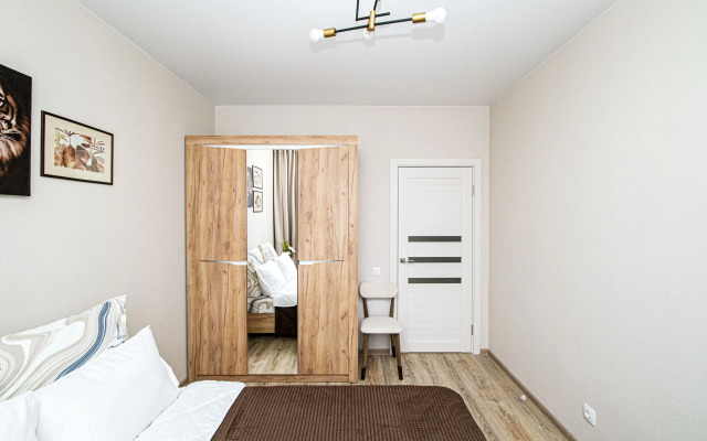 Апартаменты SunSet Чазова 2