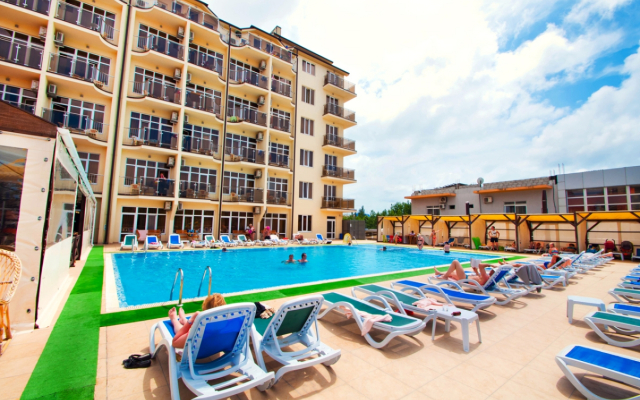 Meridian Plaza 3* Hotel