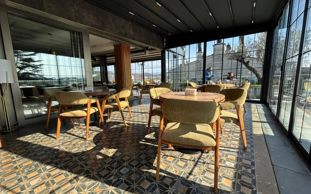 Grand Opera Hotel
