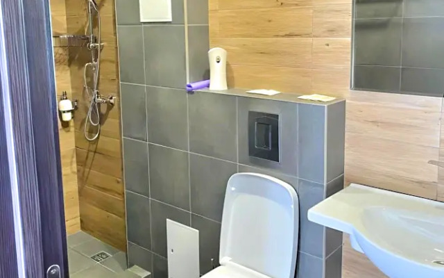 Apartments Holiday And Business