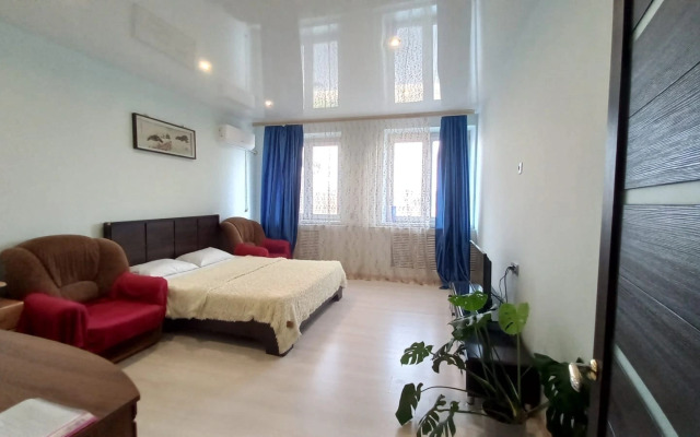 Квартира на Владивостокской 10