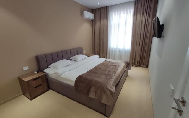 Pana Hotel