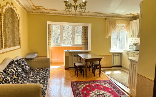 2-kh Kom Kvartira Flat