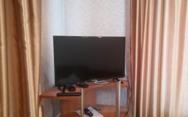 Апартаменты Like Home Богдана Хмельницкого 1