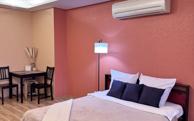 Na Ulitse Mira 45 Flat