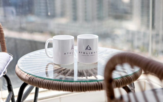 Апартаменты Dubai Canal view at DAMAC Maison Prive