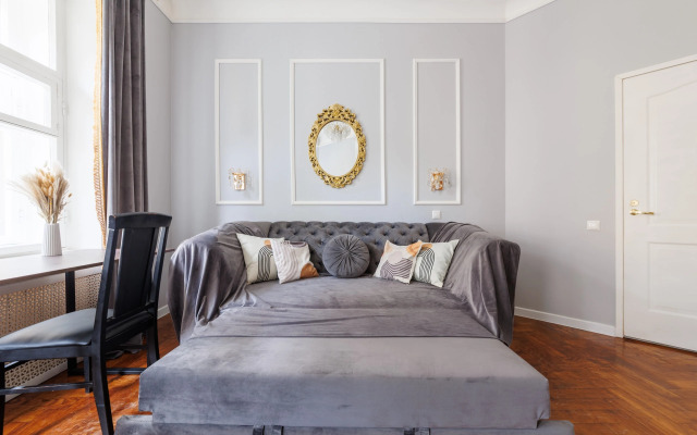 Апартаменты Лофт у Площади Восстания 2 спальни