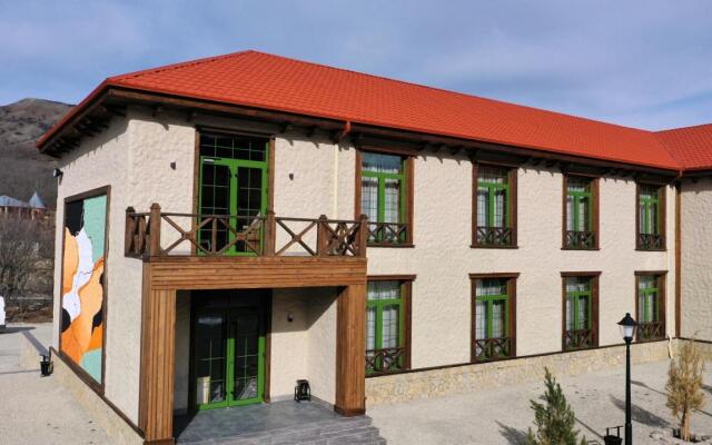 Xınalı Hotel