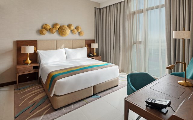 Holiday Inn Dubai Al-Maktoum Airport an IHG