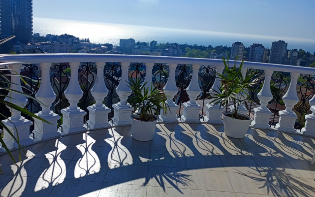Loran Guest house