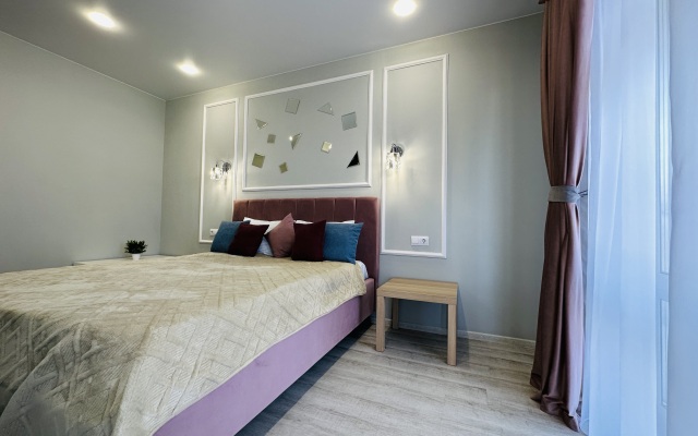 Nasutki38 Tsentr Zerkal'noye otrazheniye Apartments