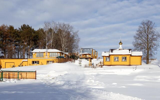Podvorye Lukino Farm