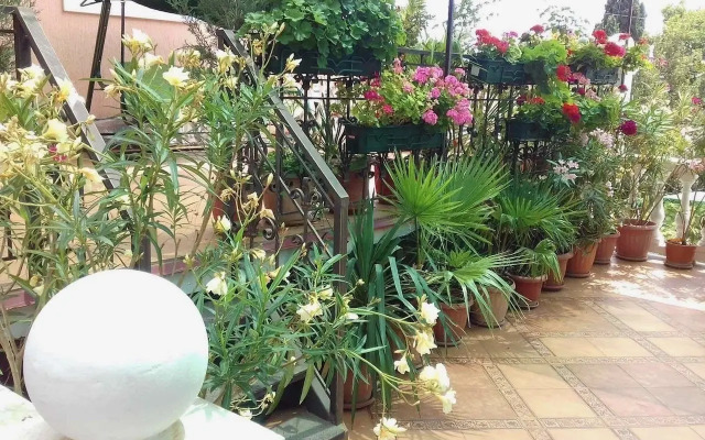 Na Ulitse Danchenko 3 Guest house