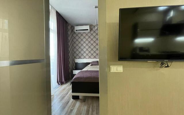 U Morya V Tsentre Apartments