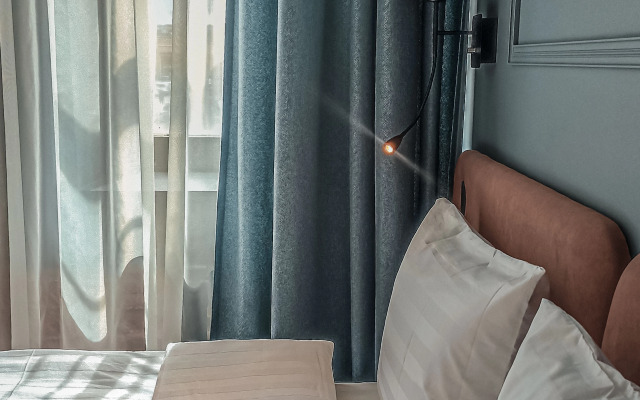 Отель Gizzat Plaza