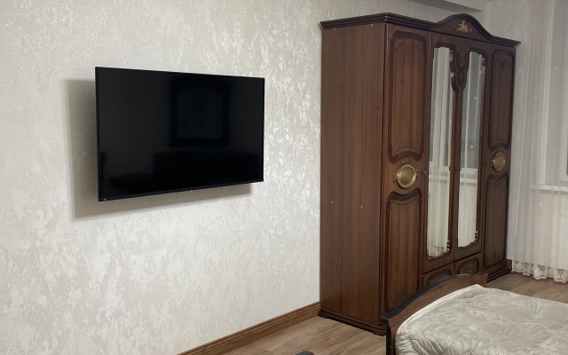 Квартира у набережной