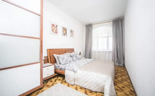 Na prospekte Nezavisimosti 36 Apartments