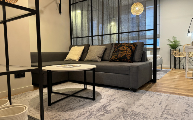 1/kom Etalon Apartments
