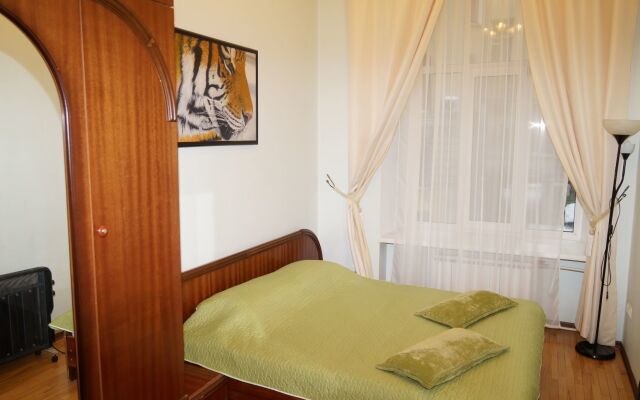 Апартаменты 2-х комнатные на Невском 65