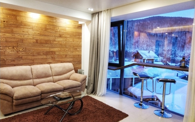 Baikal Hill Residence (Bajkal Hill Rezidens)
