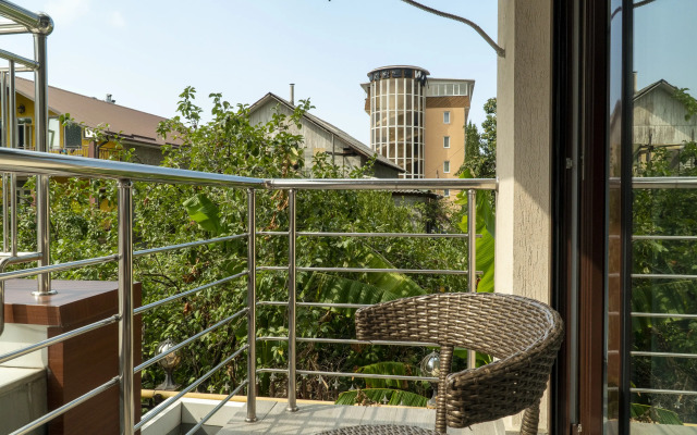 Dvukhmestnye  S Vidom Na Aerariy Apartments