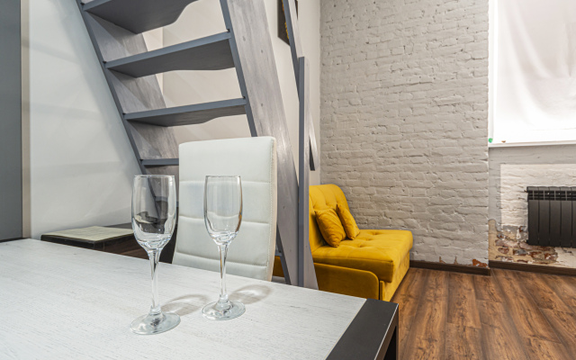 Апартаменты на Конной