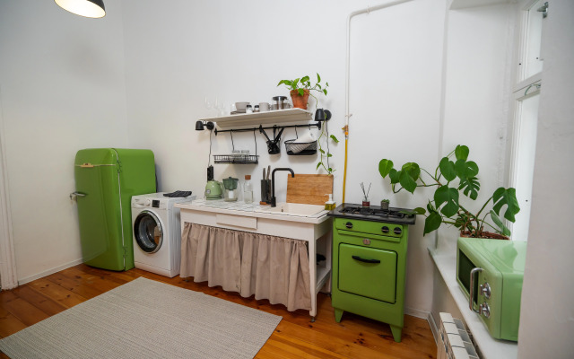 Na Chaykovskogo 9 Flat