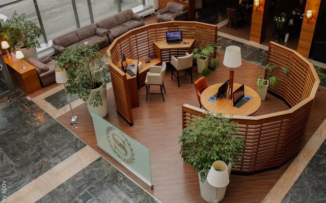 Sheraton Skypoint Luxe