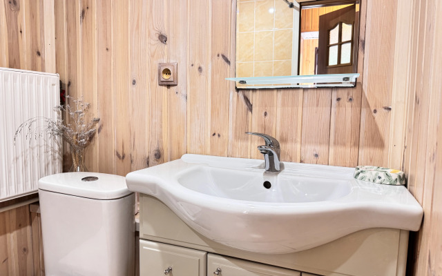 Бунгало Уютный Домик с Баней в Приютино