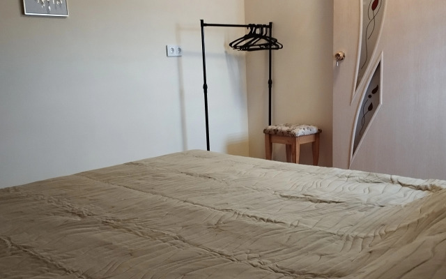 Na Monastyrskom Shosse Guest house
