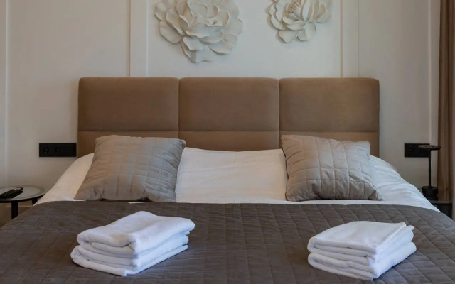 S Vidom Na More Promenade Apartment