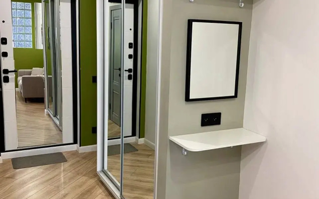 Апартаменты Новая Уютная Судия с Шикарным Видом из Окна