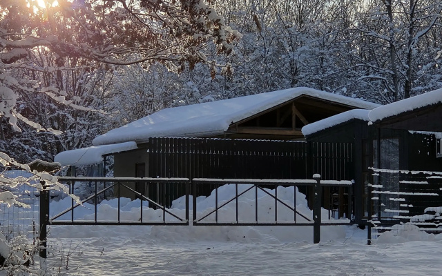 Castnyj dom Barn haus V tisine, u lesa i gornoj reki v Adygee