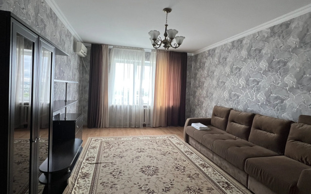 Respubliki 40 V Elitnom Dome Flat