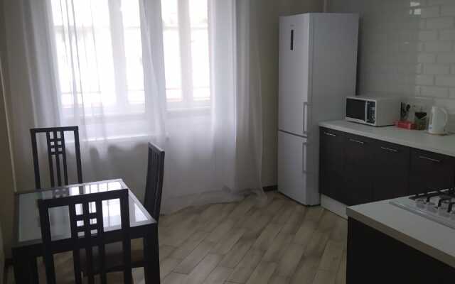 Kommunisticheskaya 25 Apartments