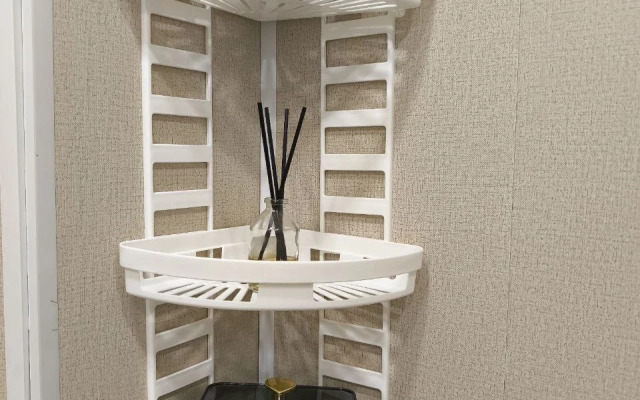 Na ulitse Dobrynina 17A Flat