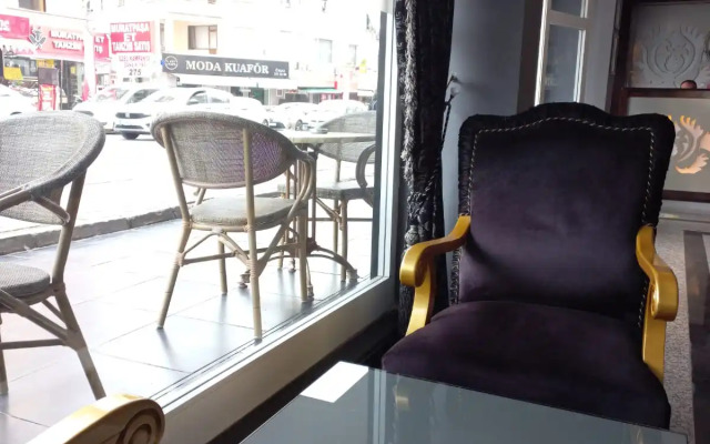 Atalla Hotel