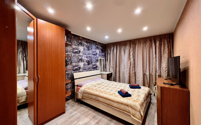 Квартира с Двумя Отдельными Спальнями в Центре