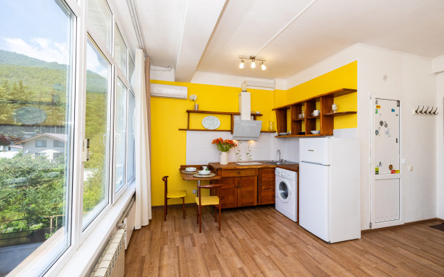 Studiya Na Zaschitnikov Kavkaza Flat