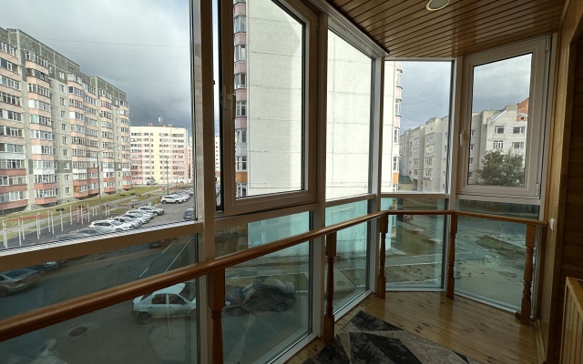Trekhkomnatnya Kvartira ZhK Zeleny Bereg Apartments