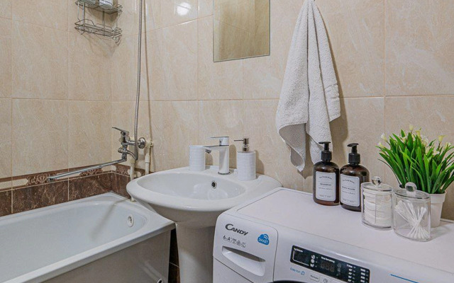 Квартира Двухкомнатная на Савкова 4